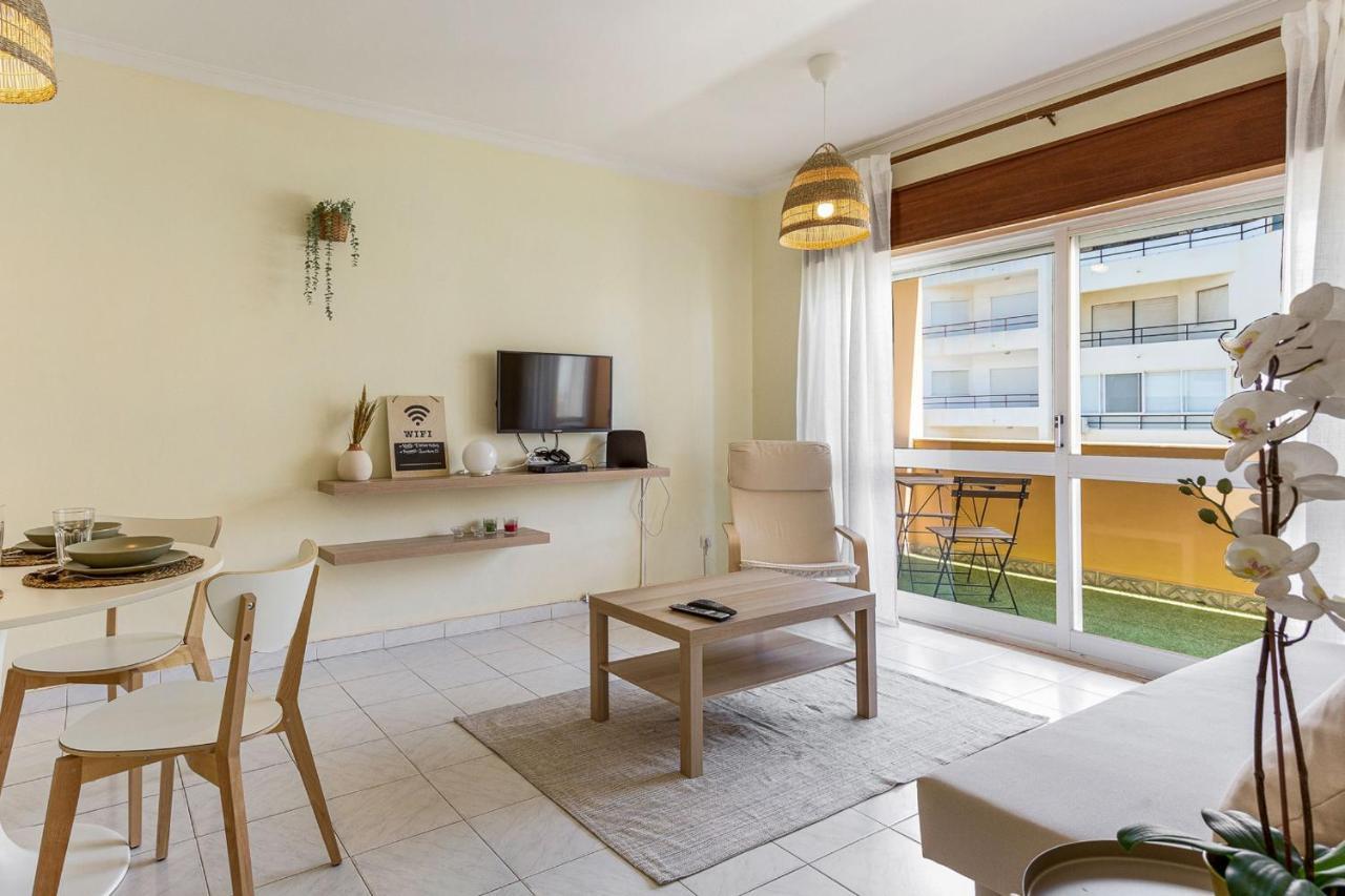 1Br Infante Flat In Quarteira By Lovelystay Exterior photo